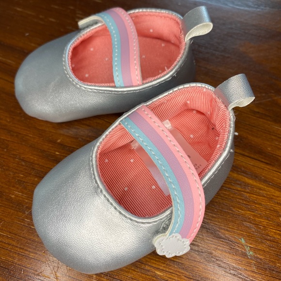 (NEW) Rainbow Newborn Flats/Sandals - Picture 2 of 4